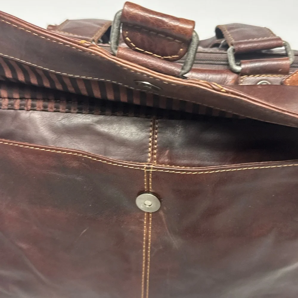 Jack Georges Genuine Leather Laptop Briefcase / Messenger Bag